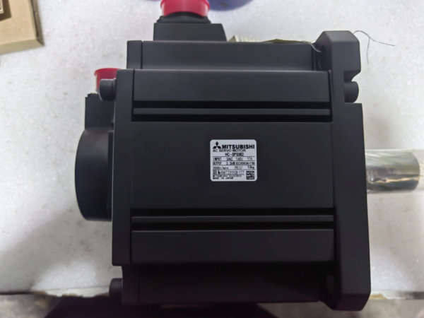 dong-co-servo-mitsubishi-hc-sfs352