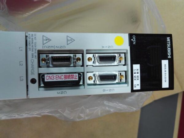 servo-driver-mitsubishi-mds-b-svj2-04