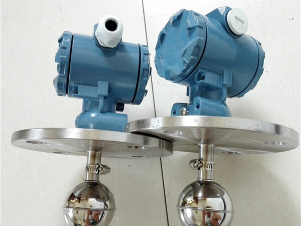 cam-bien-dieu-khien-muc-nuoc-dang-phao-4-20ma-dn50