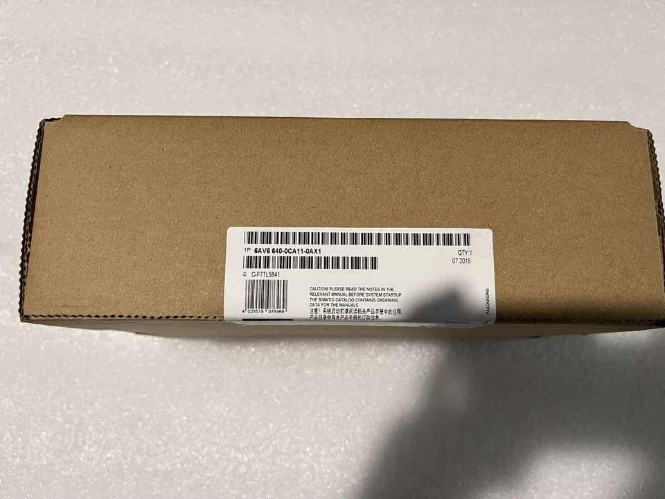 man-hinh-siemens-6av6640-0ca11-0ax1