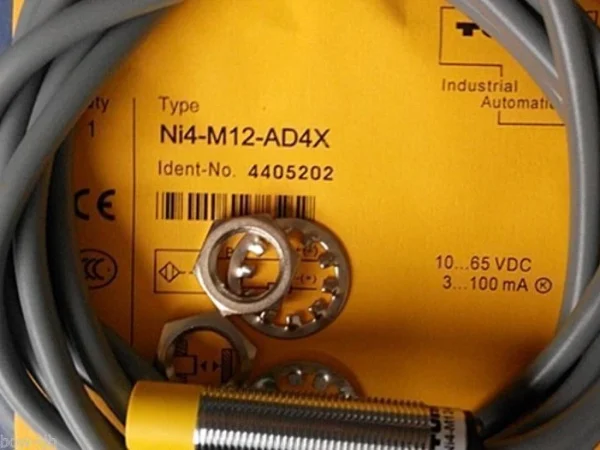 cong-tac-tiem-can-turck-ni4-m12-ad4x
